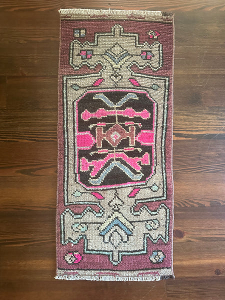 9520 - 15.5” x 36”