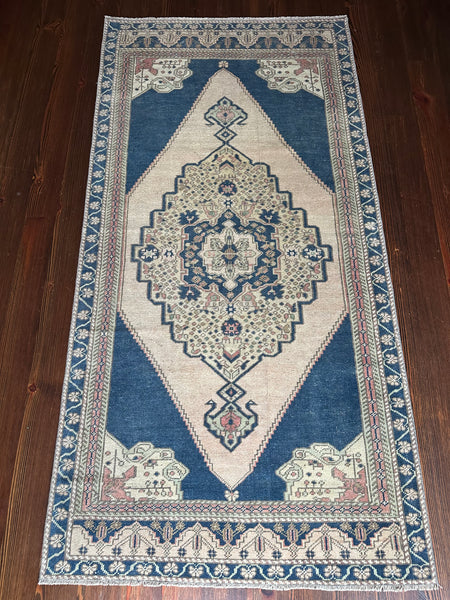9542 - 3’6” x 7’1”