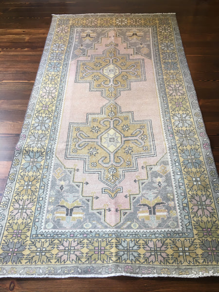 8136 - 4’4” x 8’4”