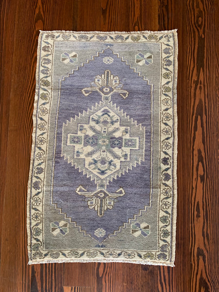 9282 - 22” x 35”
